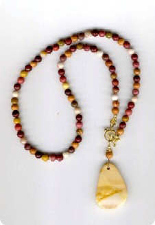 collier en Jaspe Mookaite